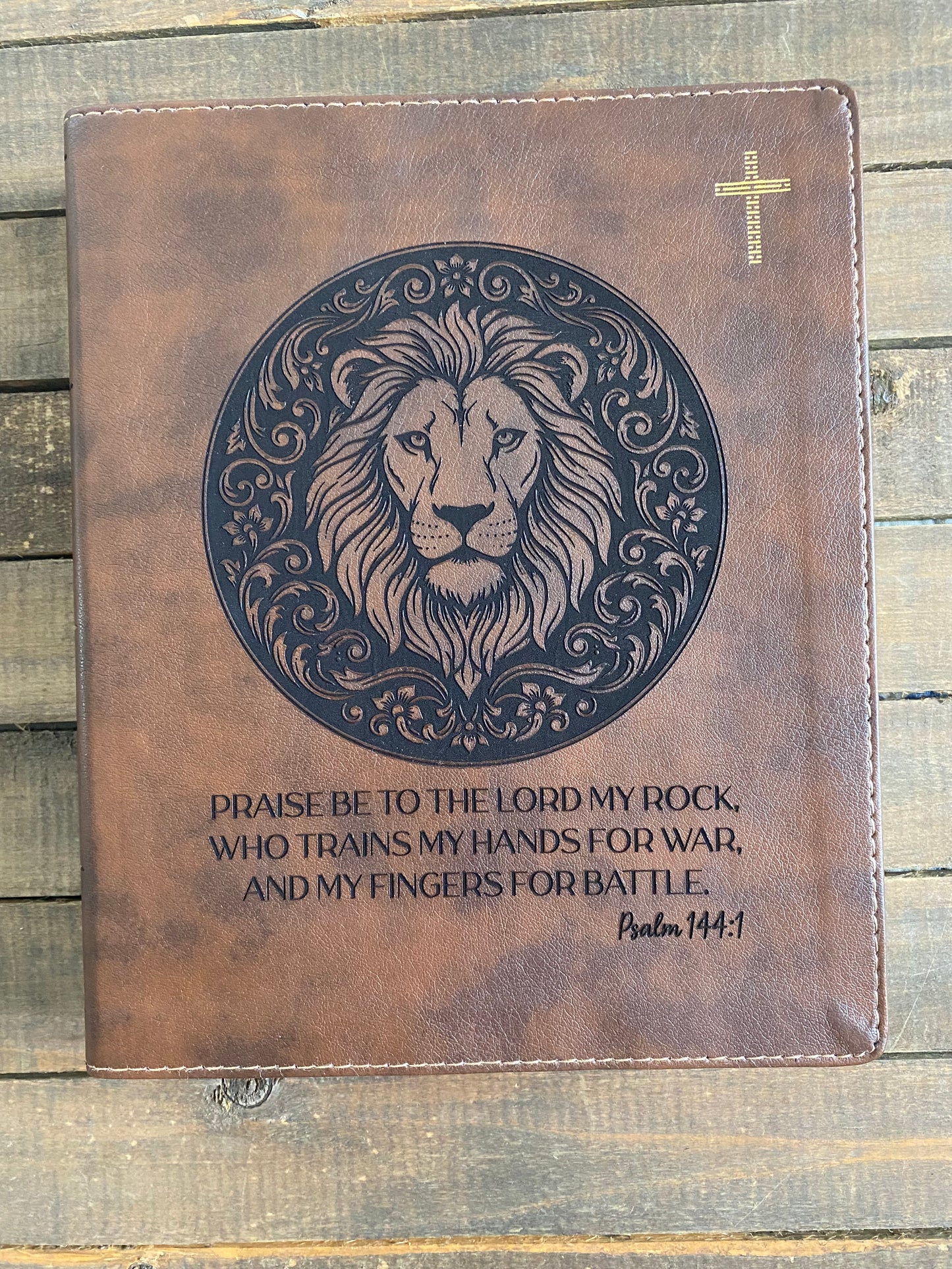 Lions Head - NIV Journaling Bible